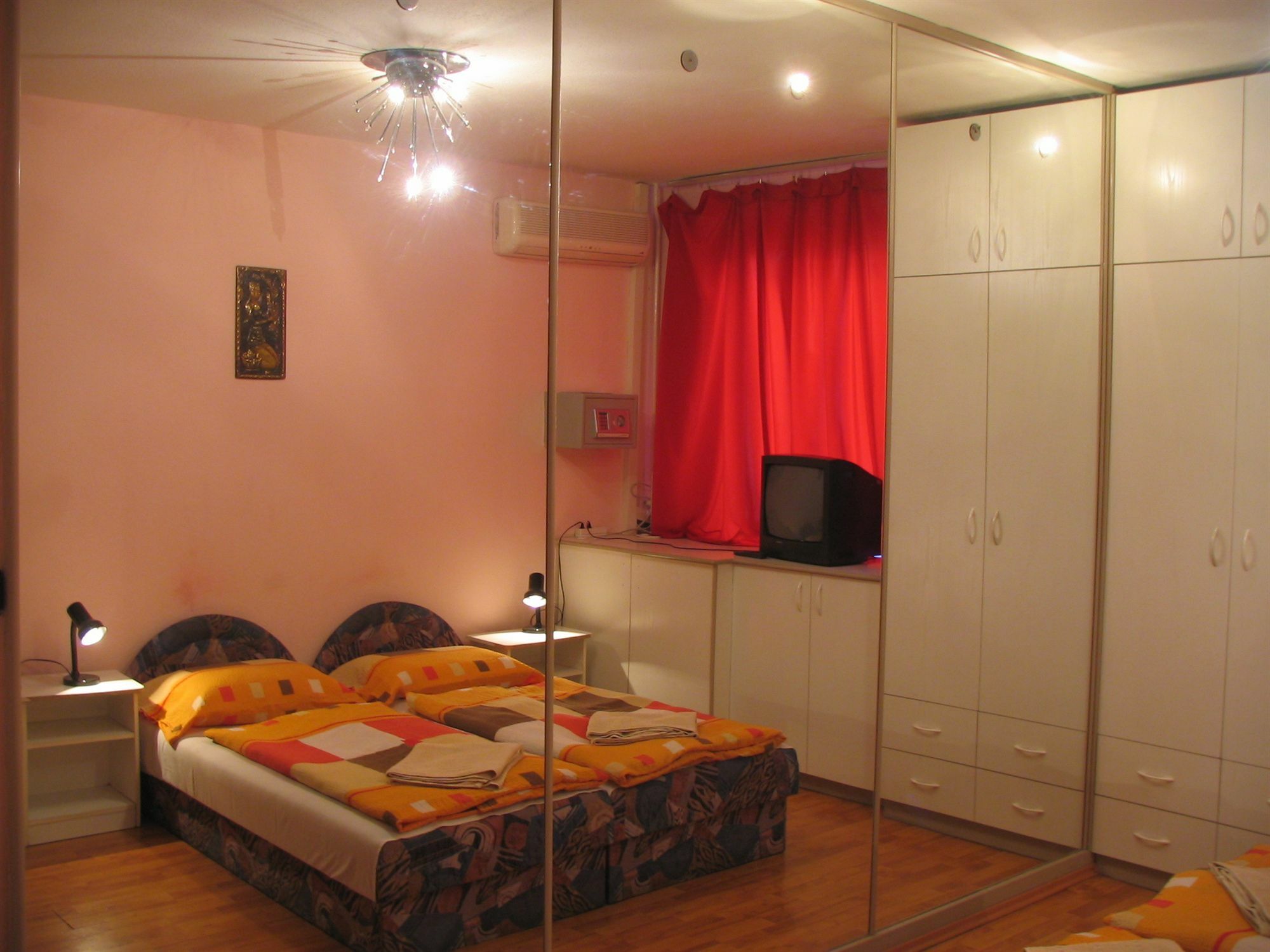 Hotel 4 Budapest